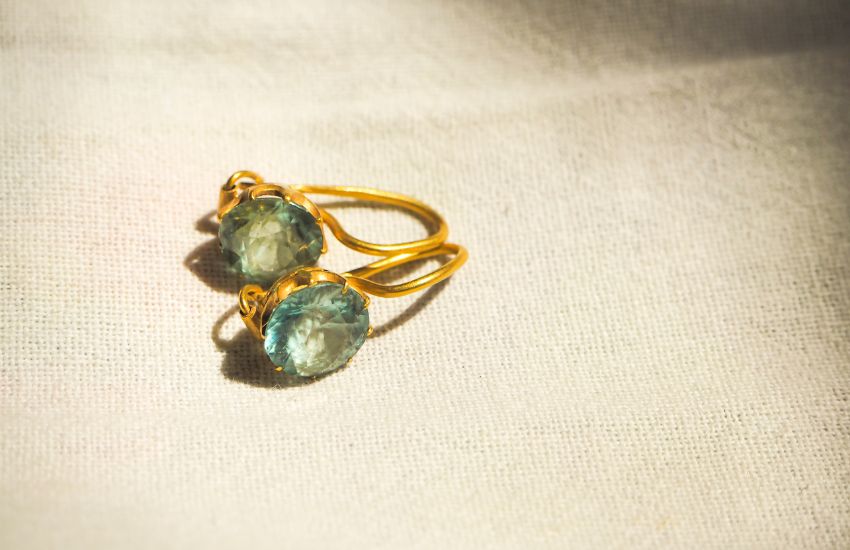 Golden Aquamarine Rare Elegance for Sale in Dubai by Clio Jewellery