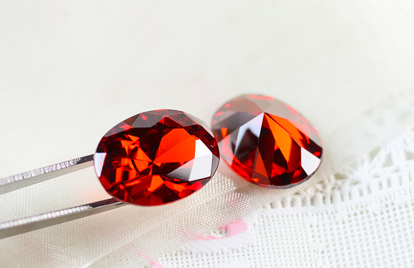 Unmatched Garnet Collection in Dubai-Clio Jewellery