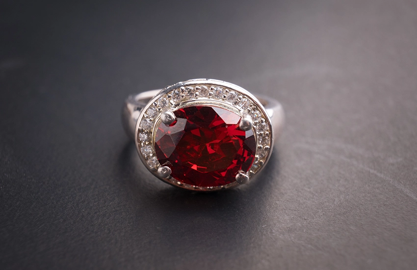 How is the Ruby Stone Ring price calculated in UAE-Clio Jewellery